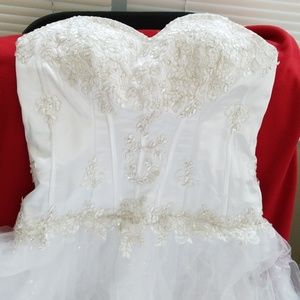 Wedding dress